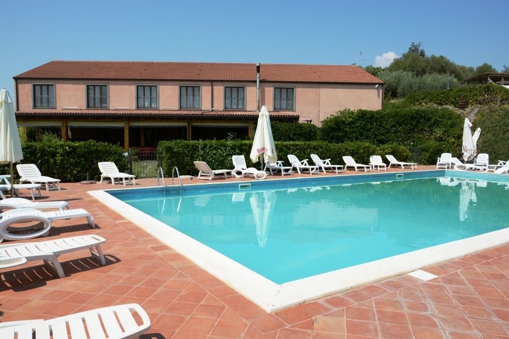 Agriturismo Biologico Corte Aragonese Santa Maria di Licodia Ngoại thất bức ảnh